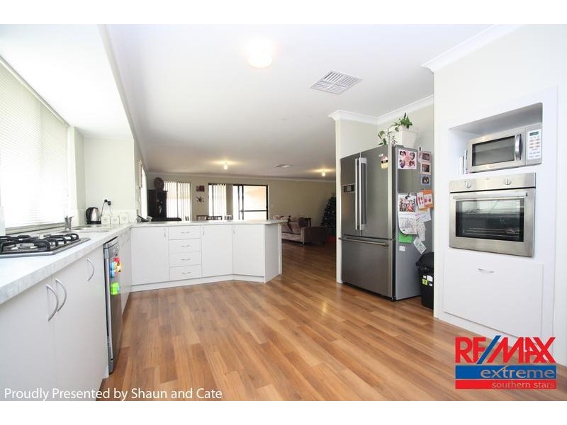 5 Thornbill Road, Huntingdale WA 6110