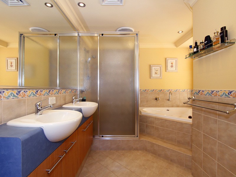 490 Shenton Avenue, Iluka WA 6028