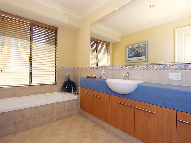 490 Shenton Avenue, Iluka WA 6028