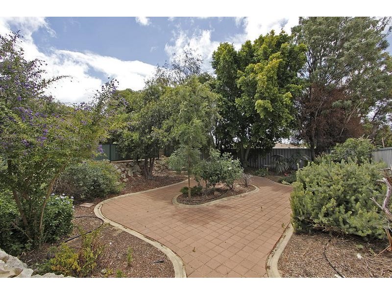 8 Audax Court, Merriwa WA 6030