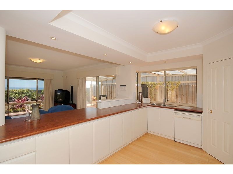 21 Lena Pass, Mindarie WA 6030