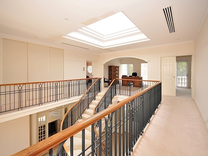 17 Pine Valley Pass, Connolly WA 6027