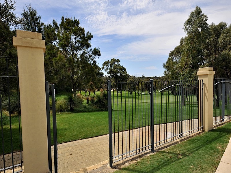 17 Pine Valley Pass, Connolly WA 6027