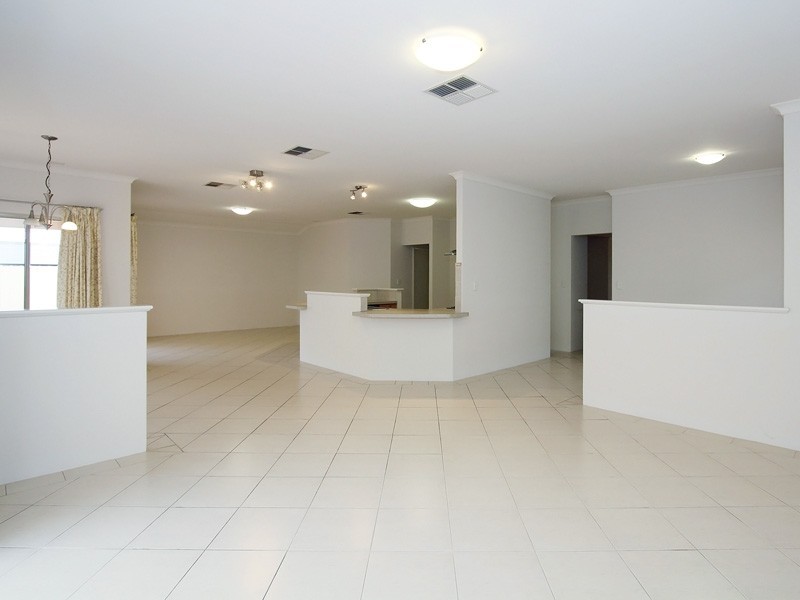 5 Maroubra Way, Clarkson WA 6030