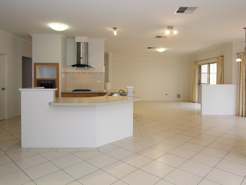 5 Maroubra Way, Clarkson WA 6030