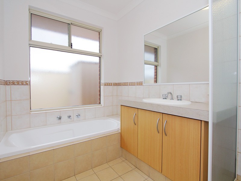 5 Maroubra Way, Clarkson WA 6030