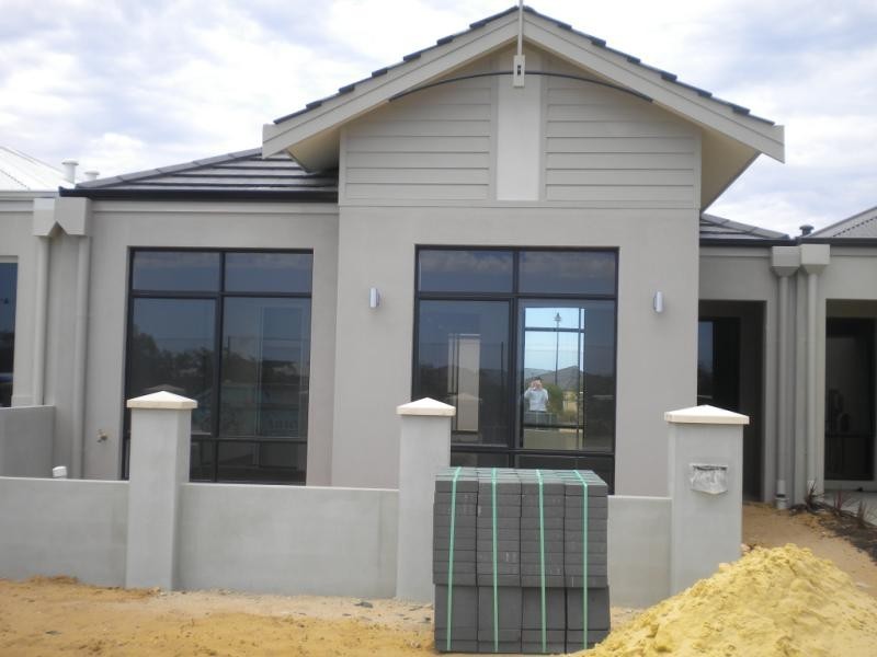 15 Fintona Cres, Butler WA 6036