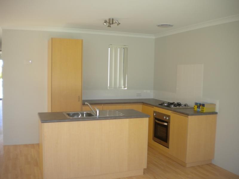 46 Kahana Parkway, Butler WA 6036