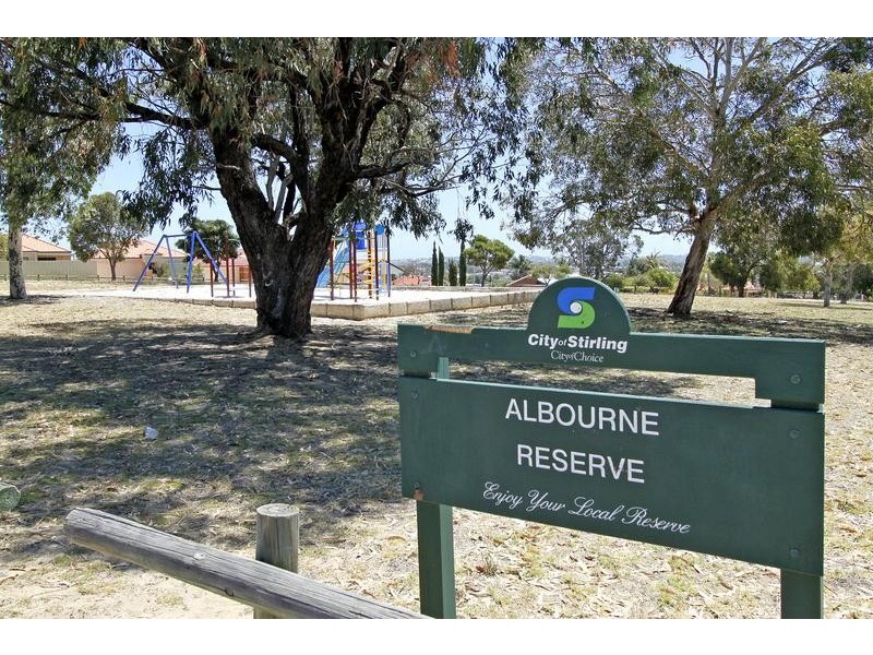 4A Albourne Way, Balga WA 6061