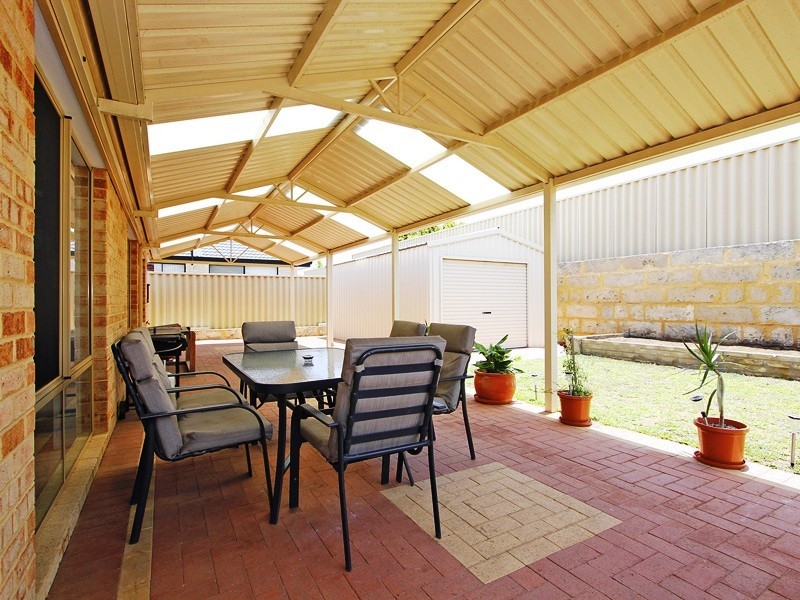 15 Wiltshire Entrance, Butler WA 6036