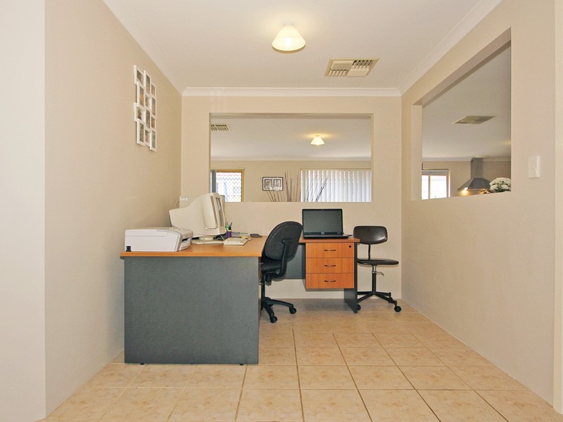 15 Wiltshire Entrance, Butler WA 6036