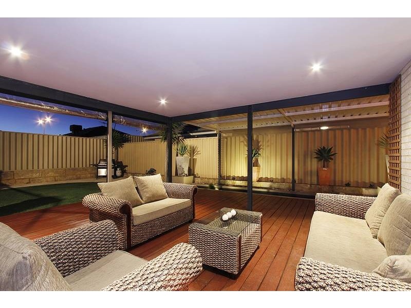 18 Chilworth Road, Butler WA 6036