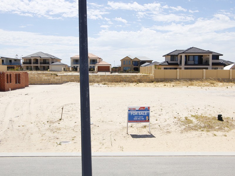 12 Yarmouth Road, Jindalee WA 6036