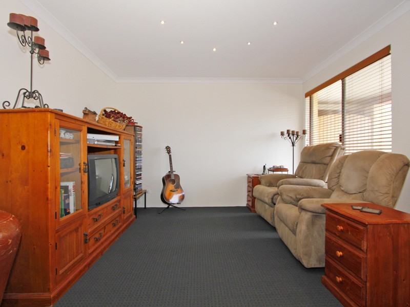 23 Matisse Street, Ashby WA 6065