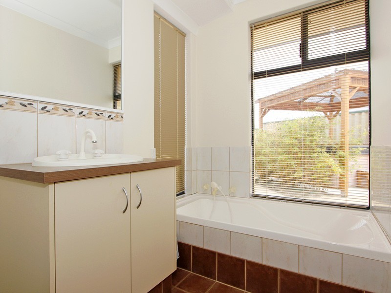 23 Matisse Street, Ashby WA 6065