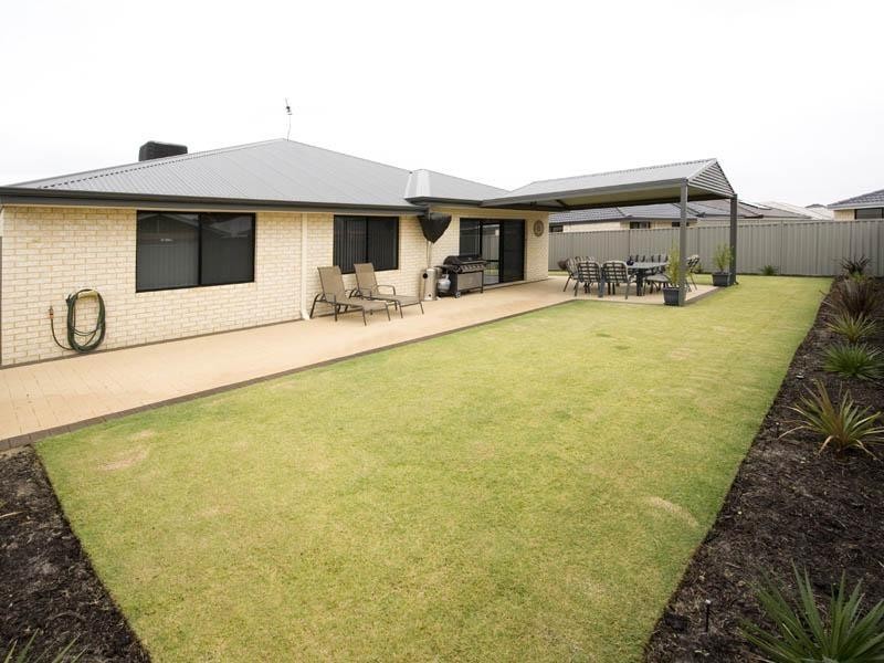 389 Wright Road, Piara Waters WA 6112