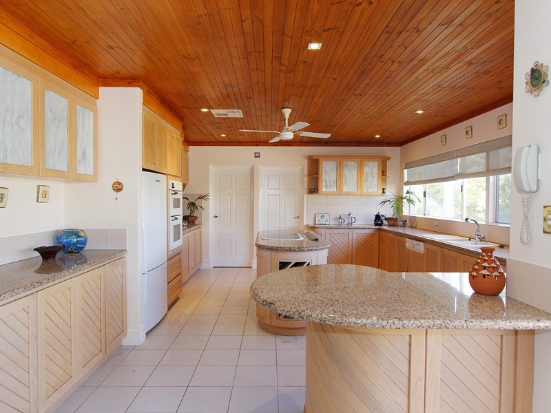 19 Kirribilli Court, Kallaroo WA 6025