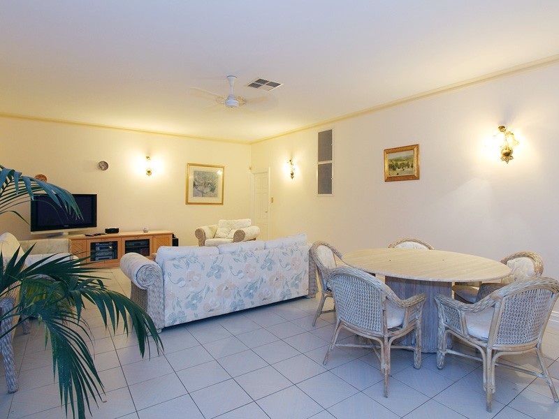 19 Kirribilli Court, Kallaroo WA 6025