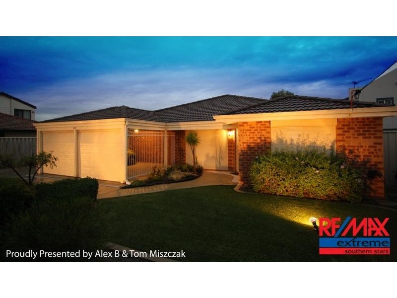 154 Centre Street, Queens Park WA 6107