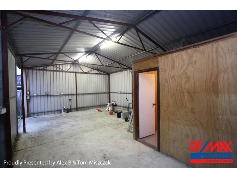 154 Centre Street, Queens Park WA 6107