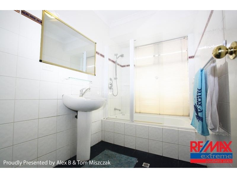 5 Wingrove Road, Langford WA 6147