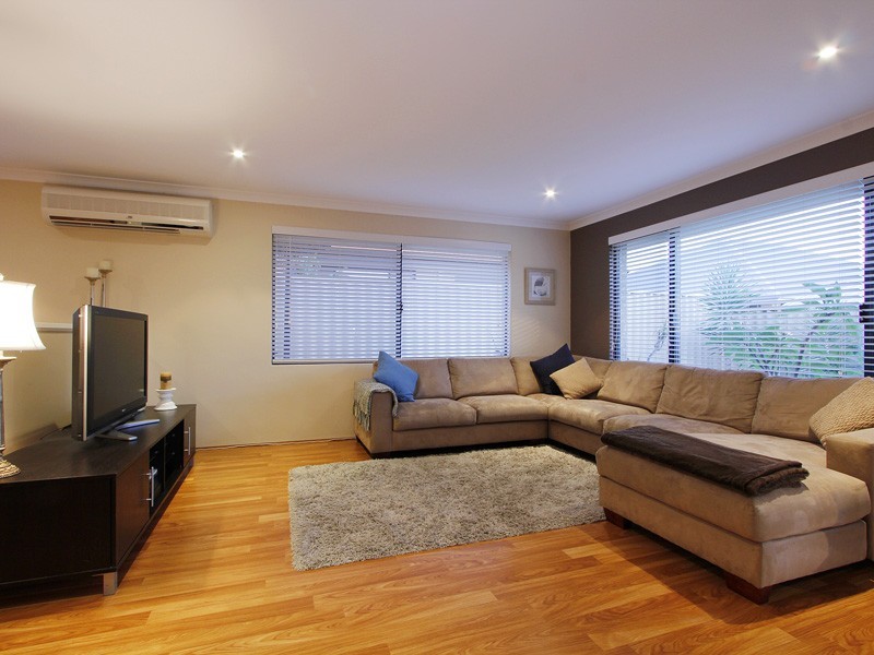 6 Hapuna Street, Butler WA 6036