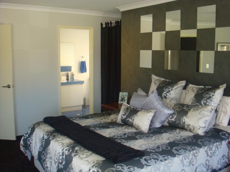 88 Benenden Avenue, Butler WA 6036