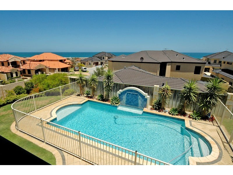 1 Birkenhead Ridge, Mindarie WA 6030