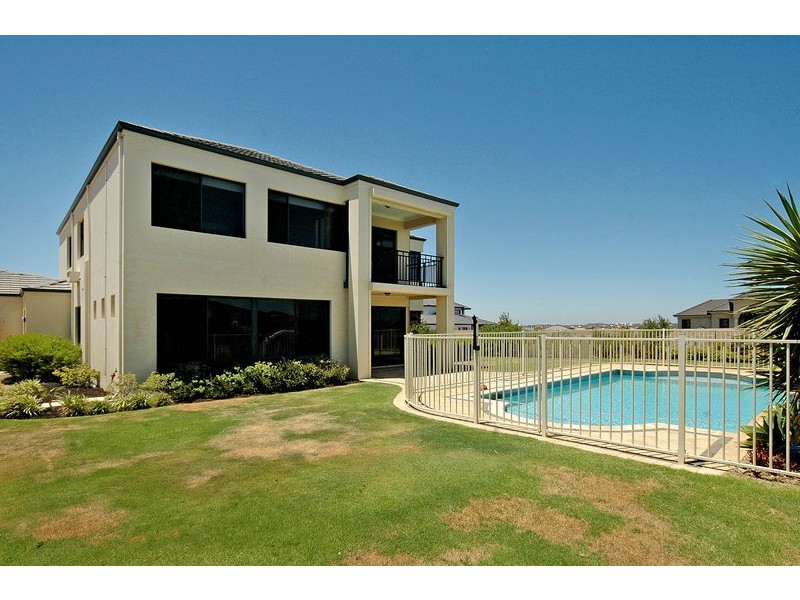 1 Birkenhead Ridge, Mindarie WA 6030