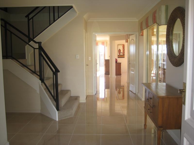 8 Manta Pass, Mindarie WA 6030