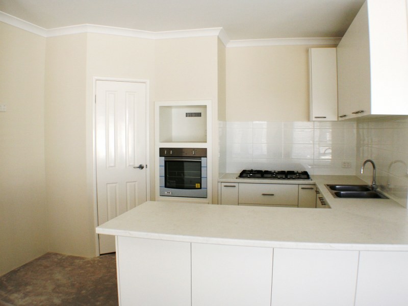 31 Archdale Loop, Piara Waters WA 6112