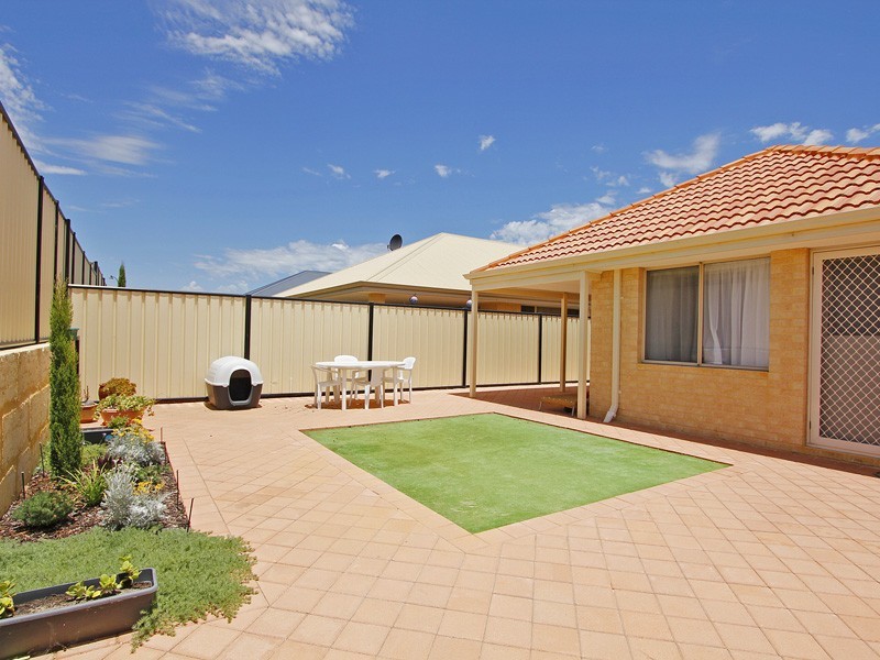 10 Henson Way, Clarkson WA 6030