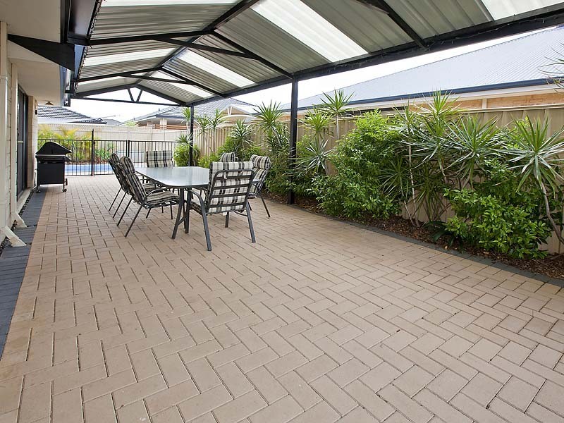 13 McCabe Parade, Canning Vale WA 6155