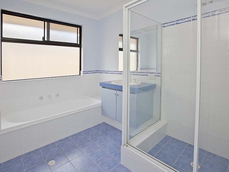13 McCabe Parade, Canning Vale WA 6155