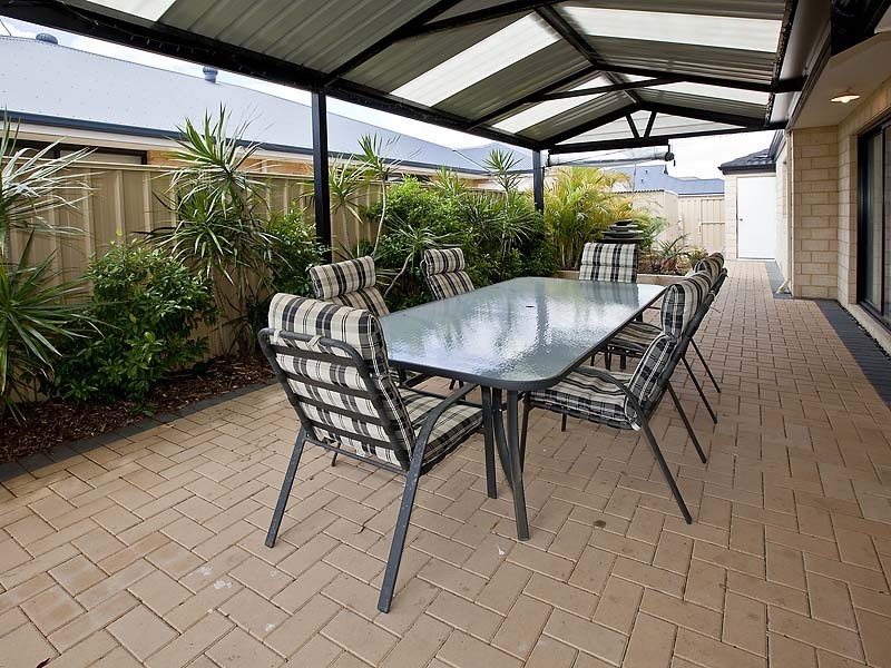 13 McCabe Parade, Canning Vale WA 6155