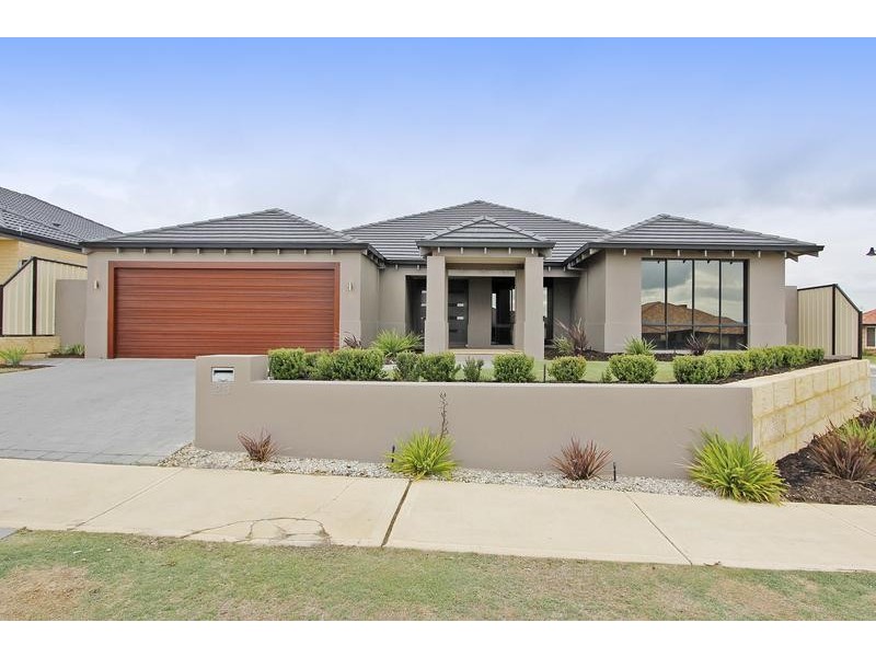 23 Celebration Boulevard, Clarkson WA 6030