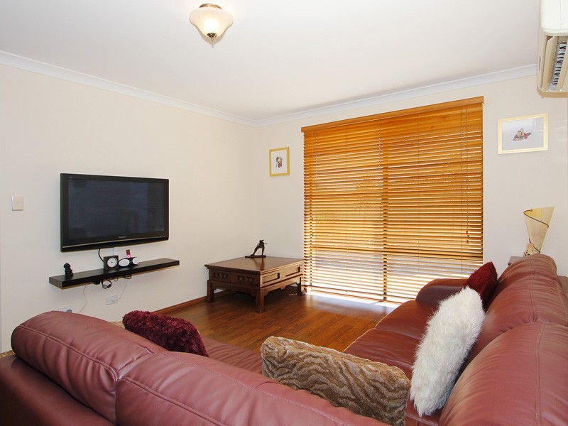 75 Pembury Way, Butler WA 6036