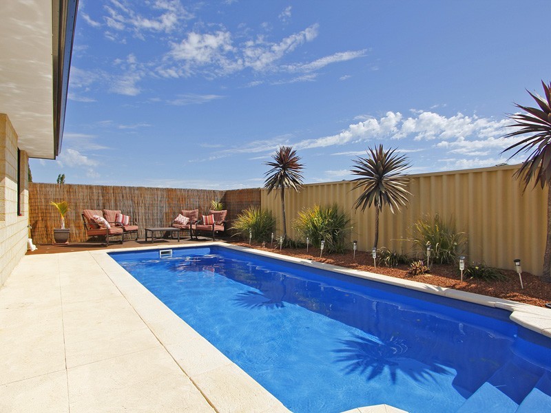 75 Pembury Way, Butler WA 6036
