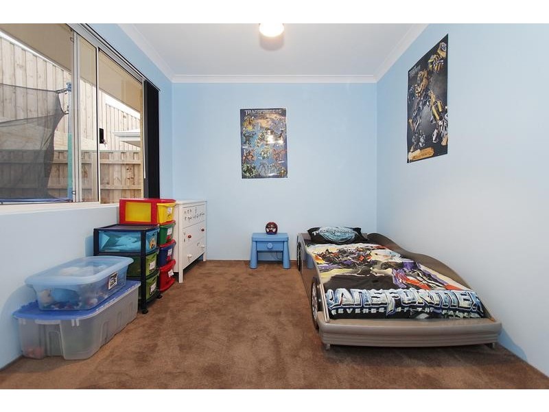 8 Lunar Street, Yanchep WA 6035