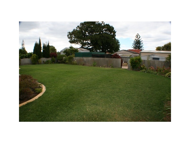 14 Light Street, Shoalwater WA 6169