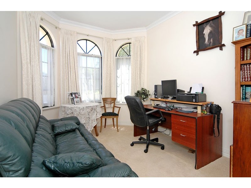 21 Talara Cct, Mindarie WA 6030