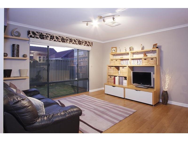 12 Hapuna Street, Butler WA 6036
