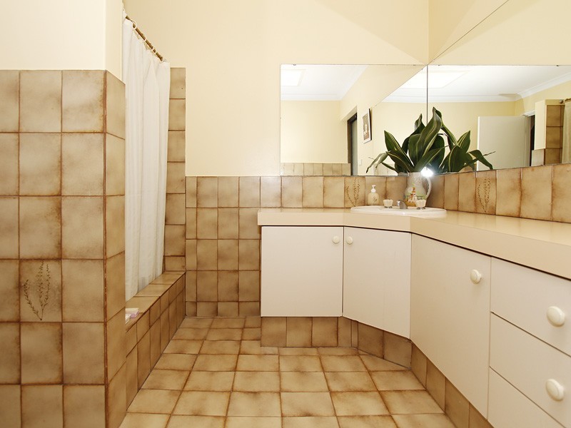 123 Balga Avenue, Balga WA 6061