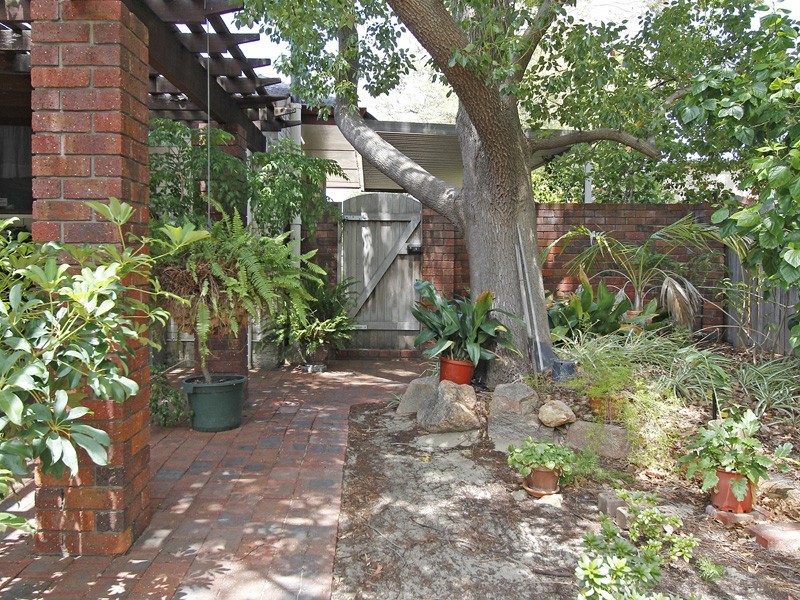 123 Balga Avenue, Balga WA 6061