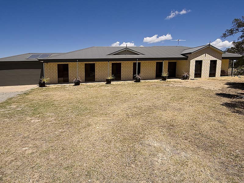 64 Cavanagh Close, Cardup WA 6122