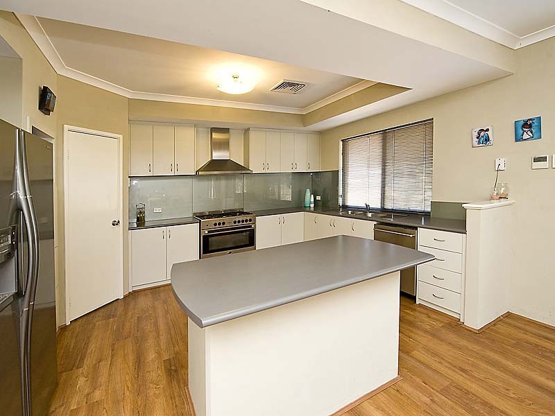 64 Cavanagh Close, Cardup WA 6122