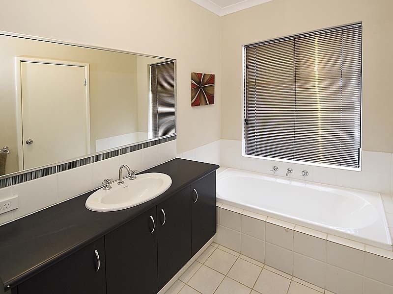 64 Cavanagh Close, Cardup WA 6122