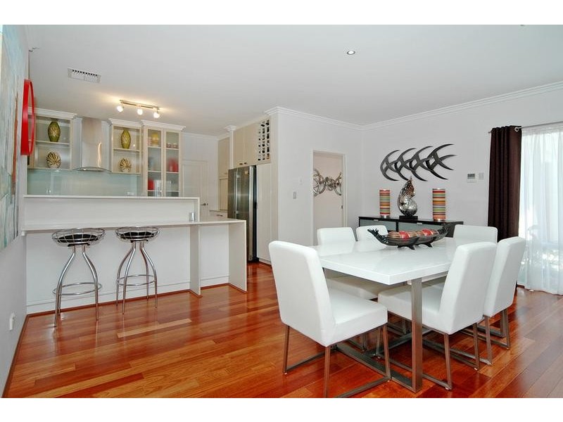 23 Kianga Crescent, Burns Beach WA 6028