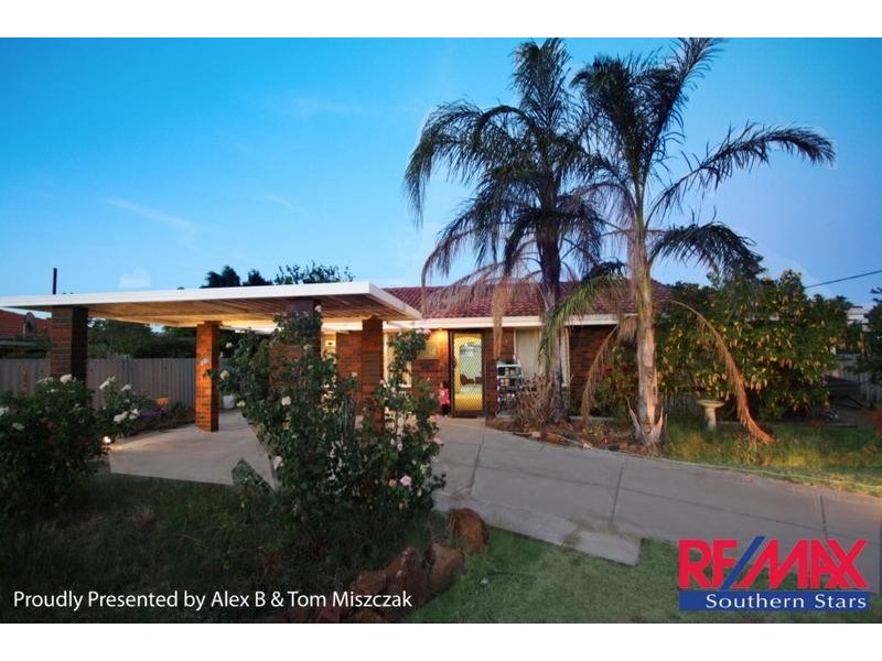 15 Galaxy Street, Beckenham WA 6107