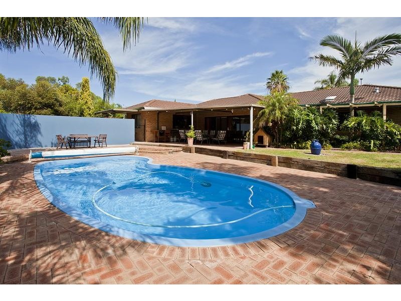 30 Yale Road, Thornlie WA 6108